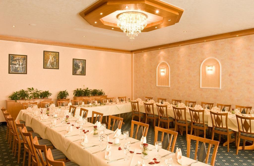 Moselstern Hotel Brixiade &Triton Cochem Bagian luar foto
