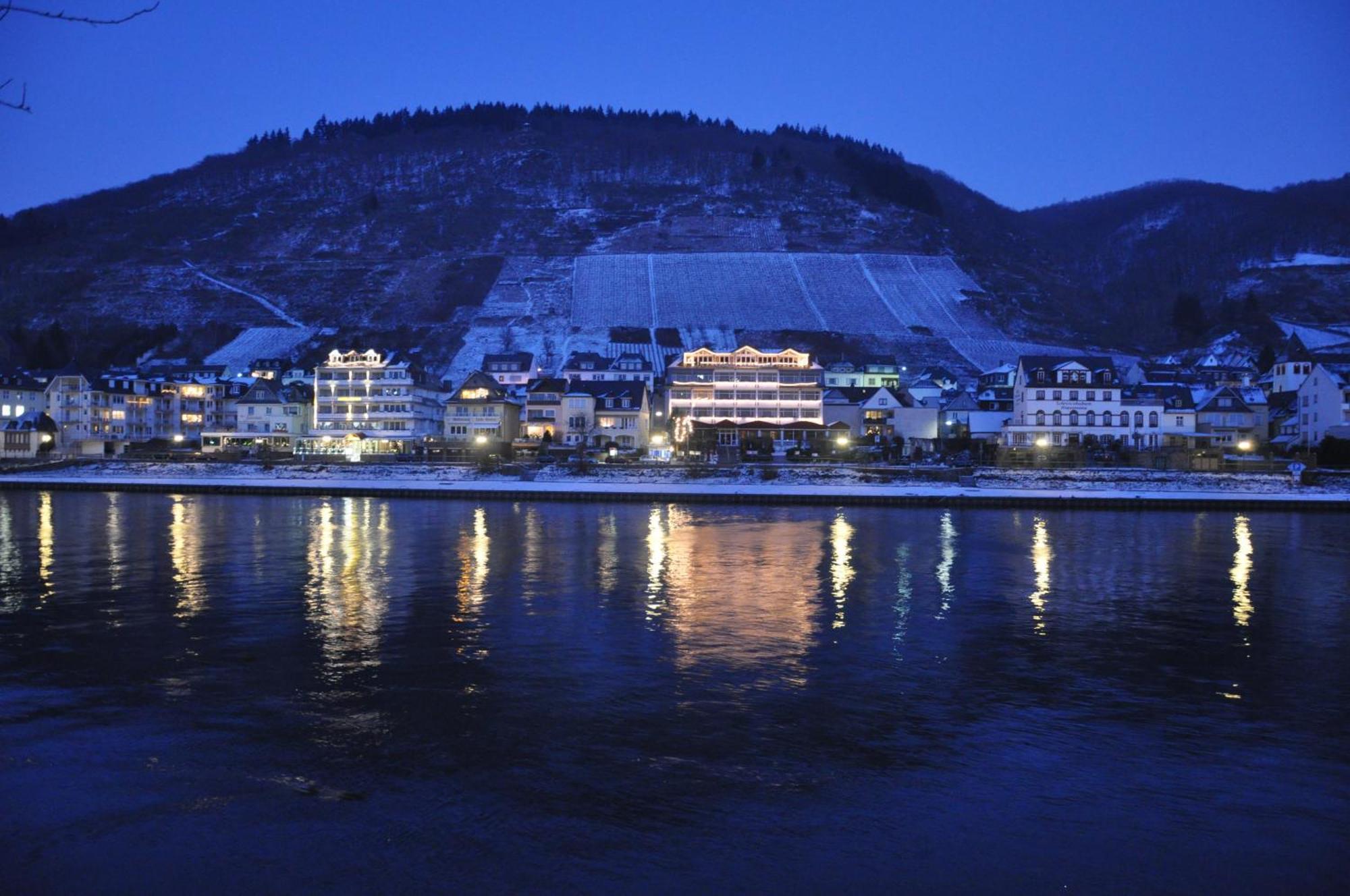 Moselstern Hotel Brixiade &Triton Cochem Bagian luar foto