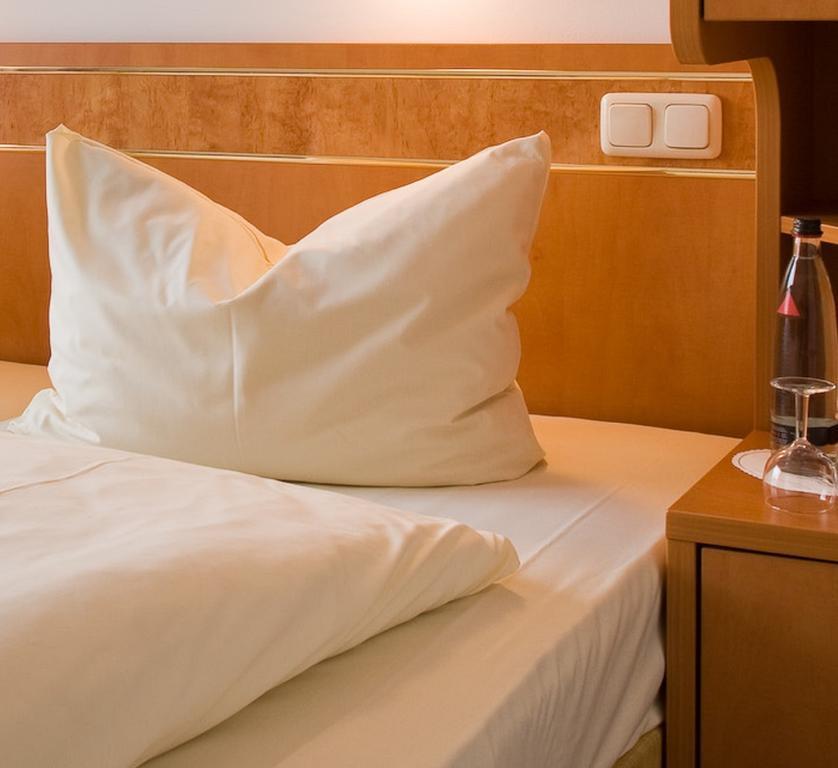 Moselstern Hotel Brixiade &Triton Cochem Bagian luar foto